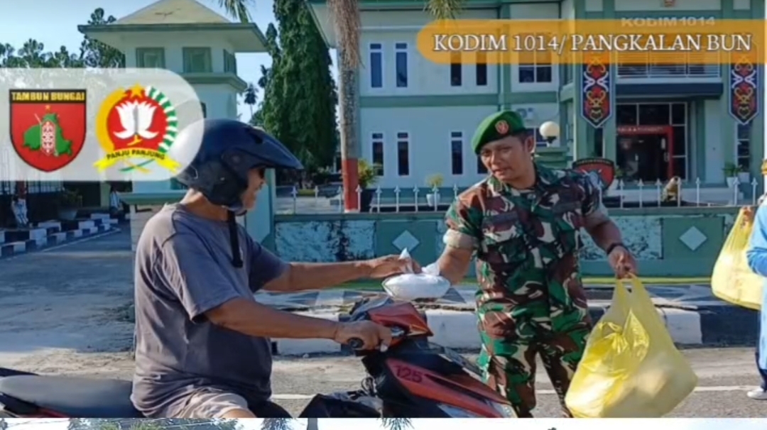 Kodim PBN Berbagi Nasi Kotak, Wujud Jumat Berkah